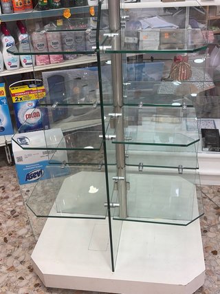 Vitrina Expositora Cristal y Metal
