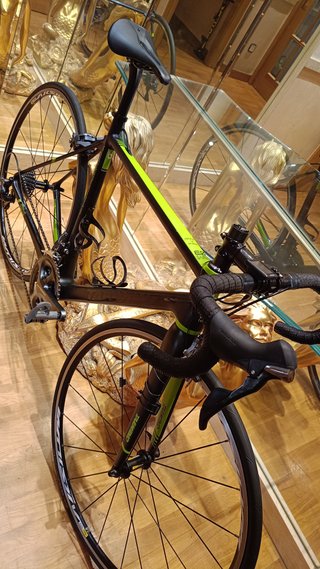 Bicicleta de carbono