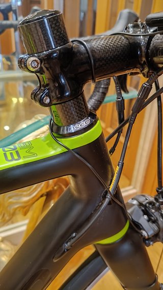 Bicicleta de carbono
