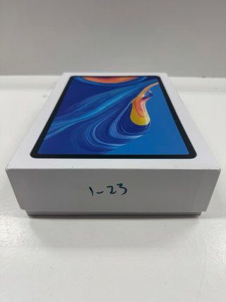 Tablet PC Negra y Azul 24+2TB