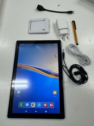 Tablet PC Negra y Azul 24+2TB
