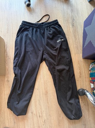 Pantalón de chándal negro con logo