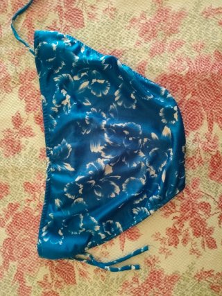 Bikini flores azul y blanco