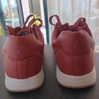Zapatillas Skechers rosas  nuevas
