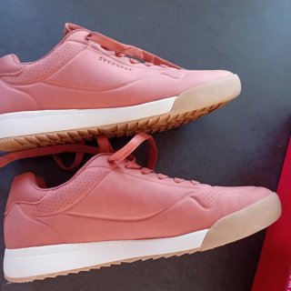 Zapatillas Skechers rosas  nuevas