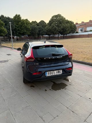 Volvo V40 2014