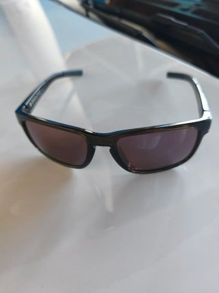 Gafas de deporte nuevas
