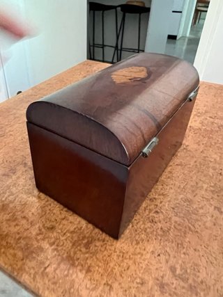 Caja joyero antigua de madera