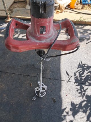 Batidora de mano para construcción