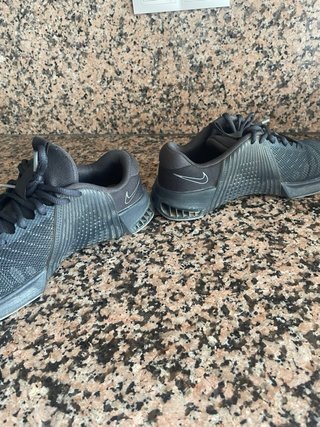 Calzado Nike Mecton
