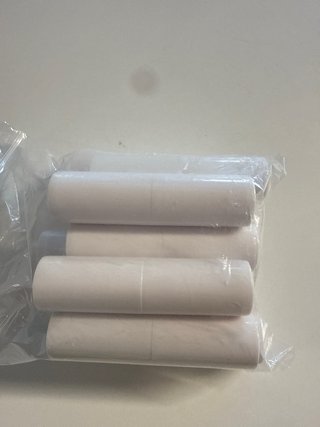 Rotoli di carta bianca