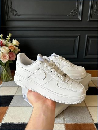 Zapatillas bajas blancas para uso diario  38