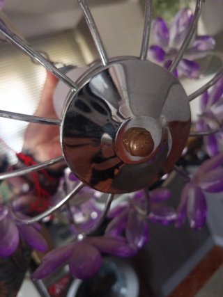 Lámpara colgante morada con flores