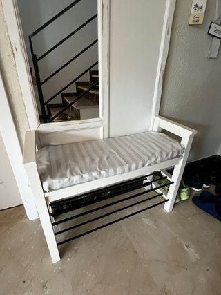 Recibidor blanco