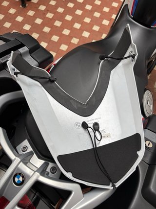 Colín BMW F800R