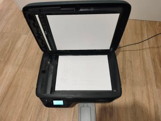 Impresora HP OfficeJet 3833 con tinta y repuesto