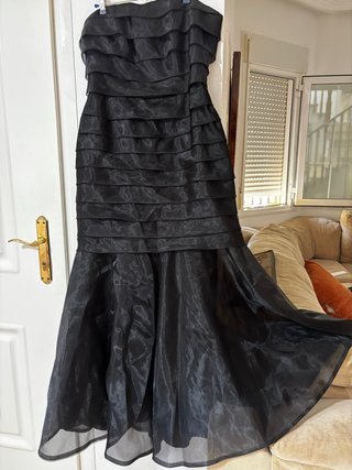 Vestido largo fiesta volantes negro