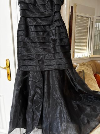 Vestido largo fiesta volantes negro