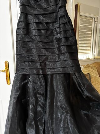 Vestido largo fiesta volantes negro