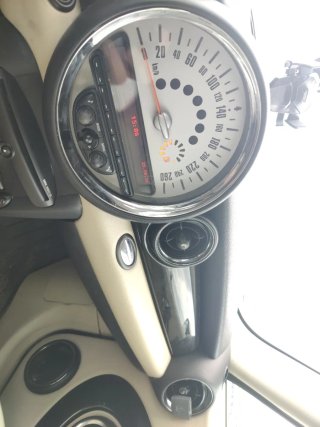 MINI R56 184 Automático