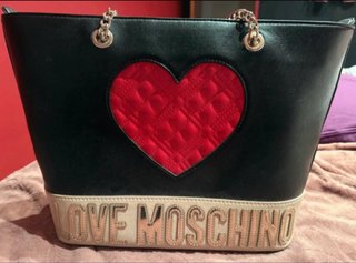 Bolso Love Moschino Negro Corazón Rojo