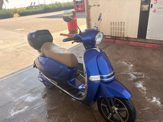 Moto Eléctrica Efun Pusa 90 batería ok 125cc