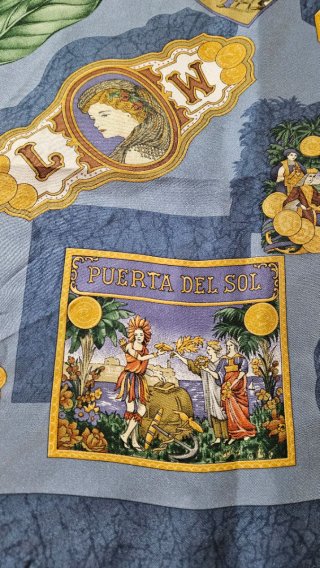 Pañuelo Loewe Recordando Cuba 1898-1998