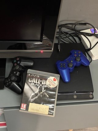 PlayStation 3 Slim Negra