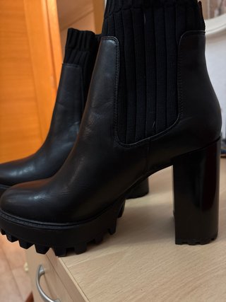 Botines Bershka Tacón Plataforma Negro Talla 39