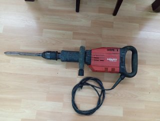 Martillo Hilti TE 905-AVR