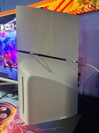 Consola PS5 Slim + 2 Juegos + Monitor Game