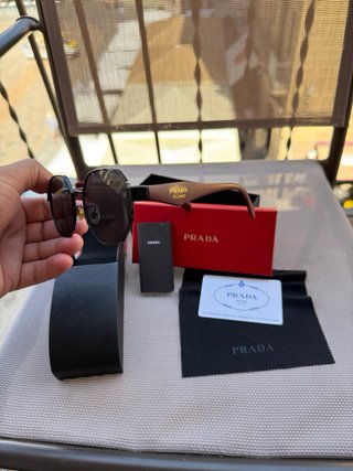 Gafas de sol Prada Negras