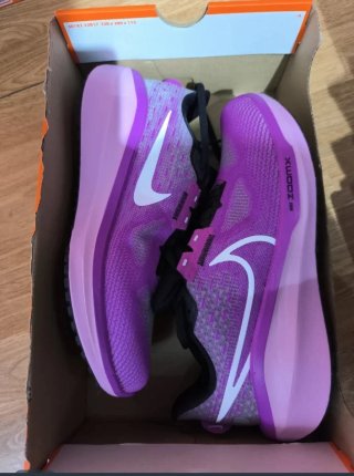 Nike Vomero 17 Morado Blanco