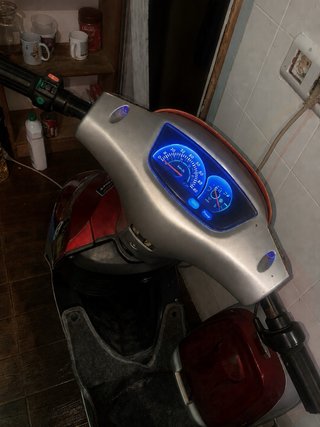 Moto Eléctrica Monty E-70 Roja