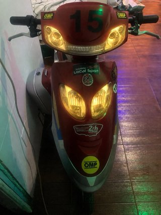 Moto Eléctrica Monty E-70 Roja