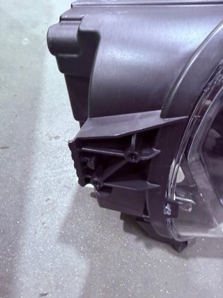 Faro delantero derecho C3