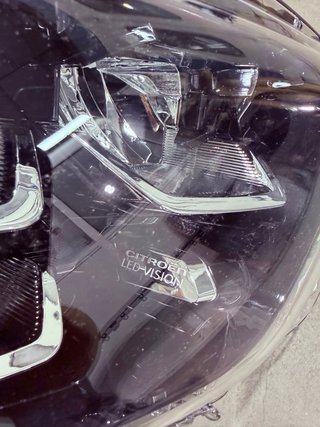 Faro delantero derecho C3