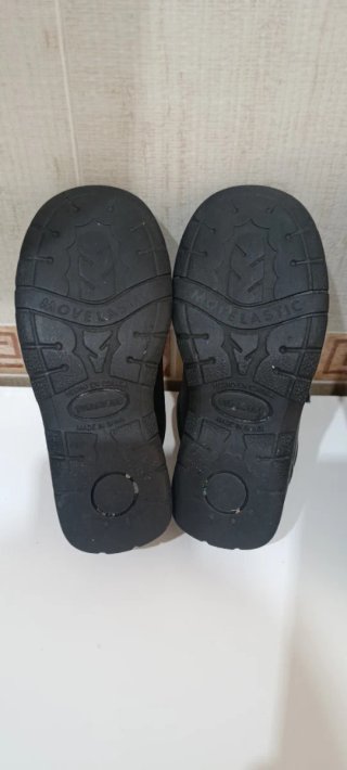Zapatos Escolares Titanitos Negros