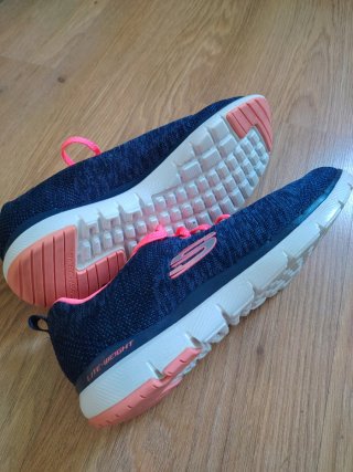 Zapatillas Skechers Azul y Rosa
