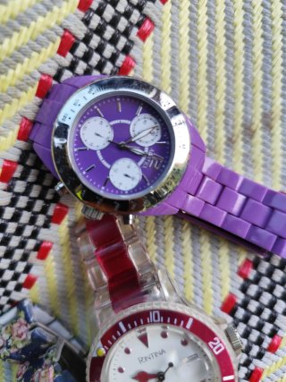 Lote 3 relojes mujer morado y rojo
