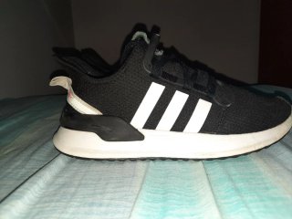 Scarpe Adidas Nere/Bianche Taglia 38