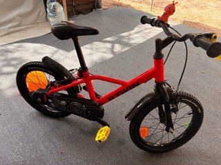 Bicicleta infantil 18 Btwin Roja