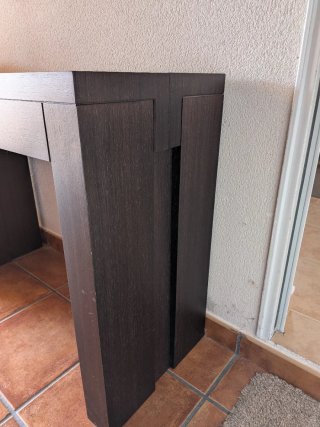 Mesa consola de madera oscura