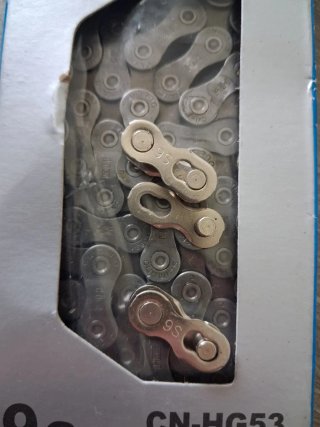 Cadena Shimano CN-HG53 9s con eslabones rapidos