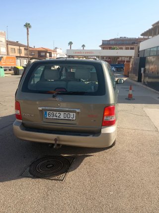 KIA Carnival 2004