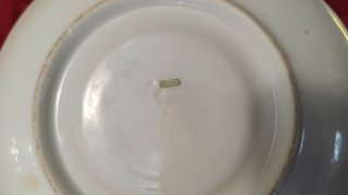 Lote platos y platillos borde verde y dorado