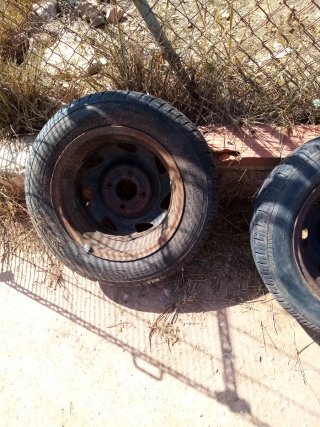 FORD KA 165/65/13 (lote)también unidades.