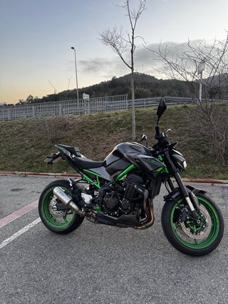 Kawasaki Z900 125 CV Naked Negra/Verde