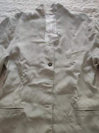 Chaqueta de lino beige