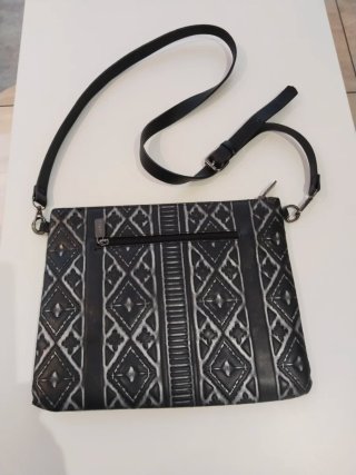 Bolso Bosanova Negro y Plateado